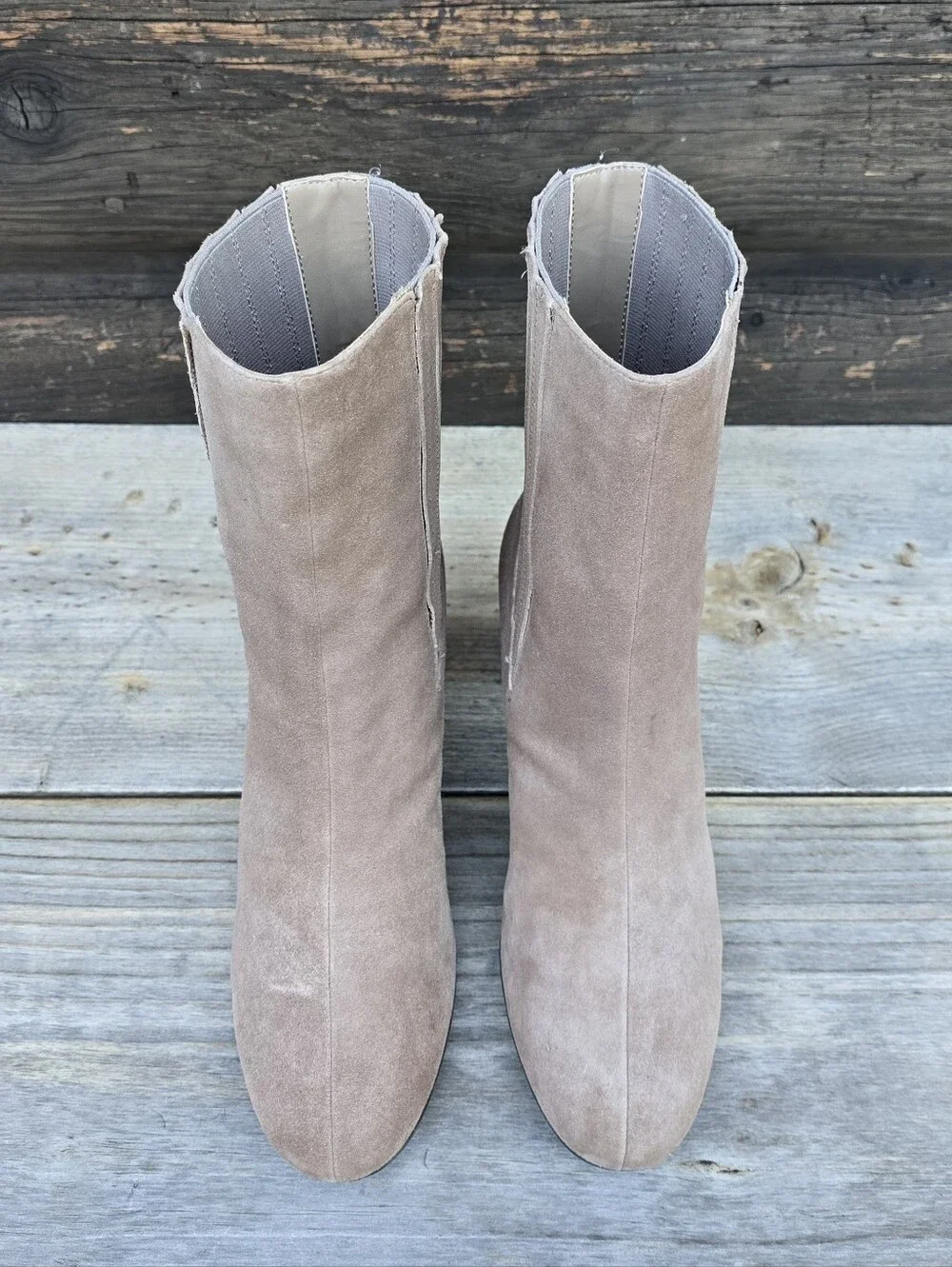 AEROSOLES heelrest new
